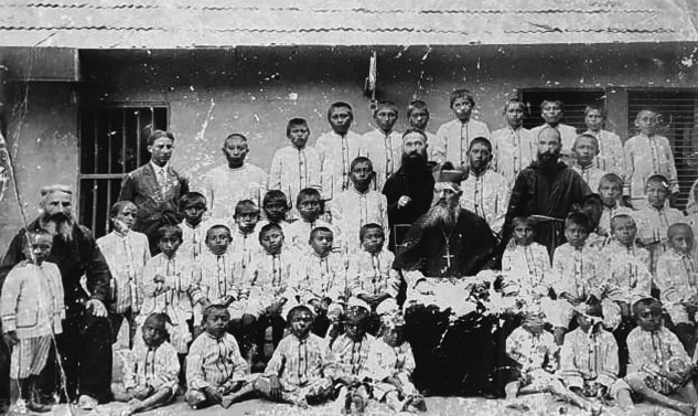 Orden de Hermanos Menores Capuchinos 6 LOGROS ACADEMICAMENTE