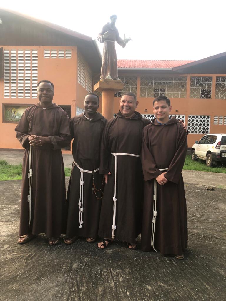 FRATERNIDAD DE LA DIVINA PASTORA 1 Fraternidad de La Divina Pastora