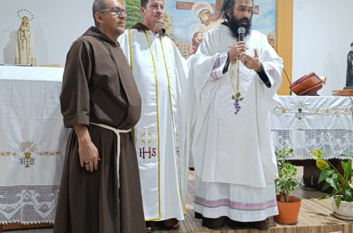 A Partir del 01 de julio asumió como párroco de la Parroquia Beato Marianito el Hermano Adán Gómez Martínez. 5 párroco