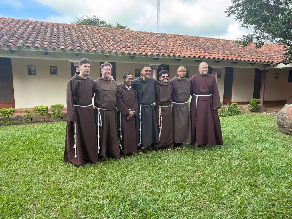 hermanos que inician su noviciado comun